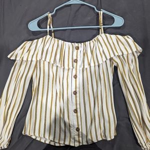 Womens Maurices small off the shoulder long sleeved top